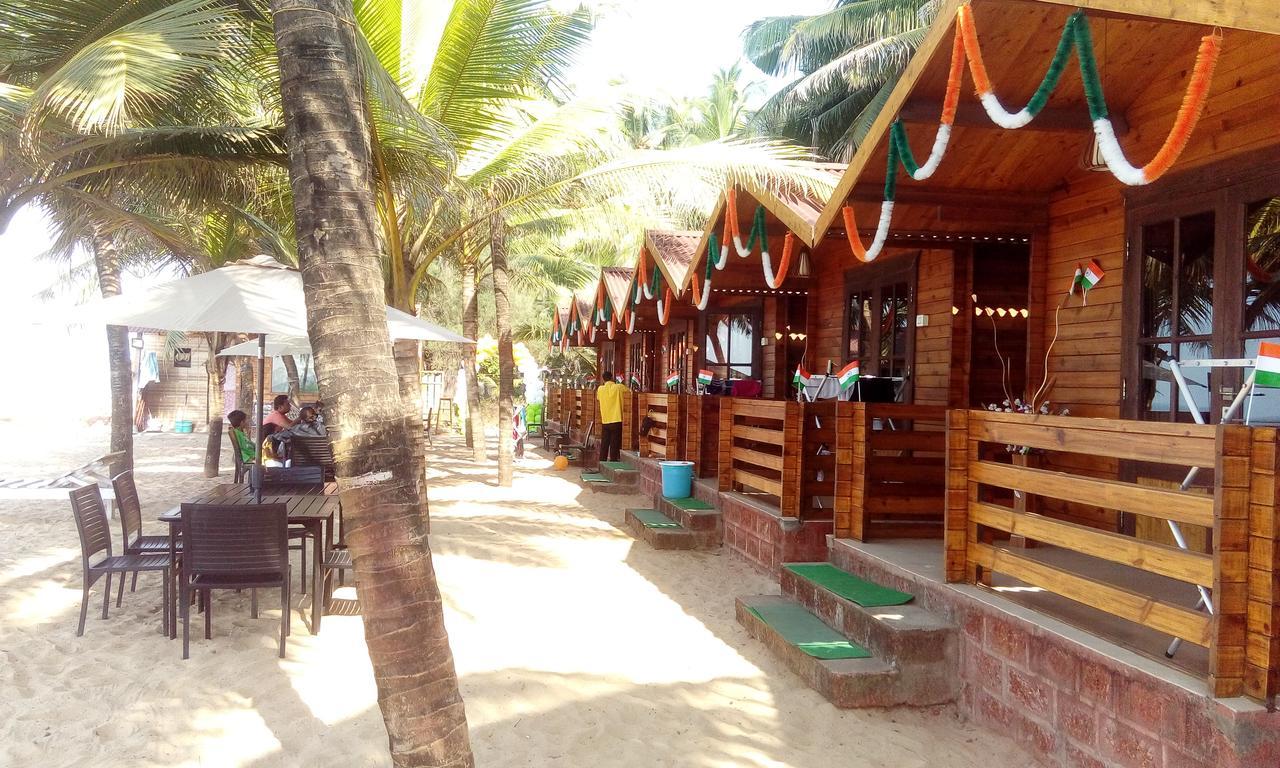 Chaoka Coastal Galaxy Wooden Homes Devbag المظهر الخارجي الصورة